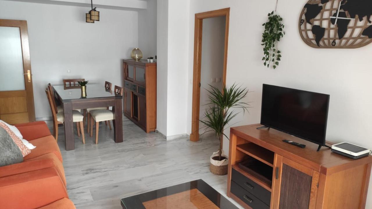 Apartamento La Marina طريفة المظهر الخارجي الصورة